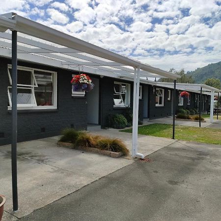 Aaa Marlin Motel 픽턴 외부 사진